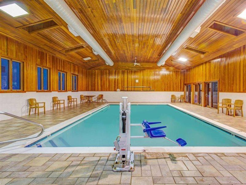 Days Hotel By Wyndham Methuen Ma Conference Center Екстериор снимка
